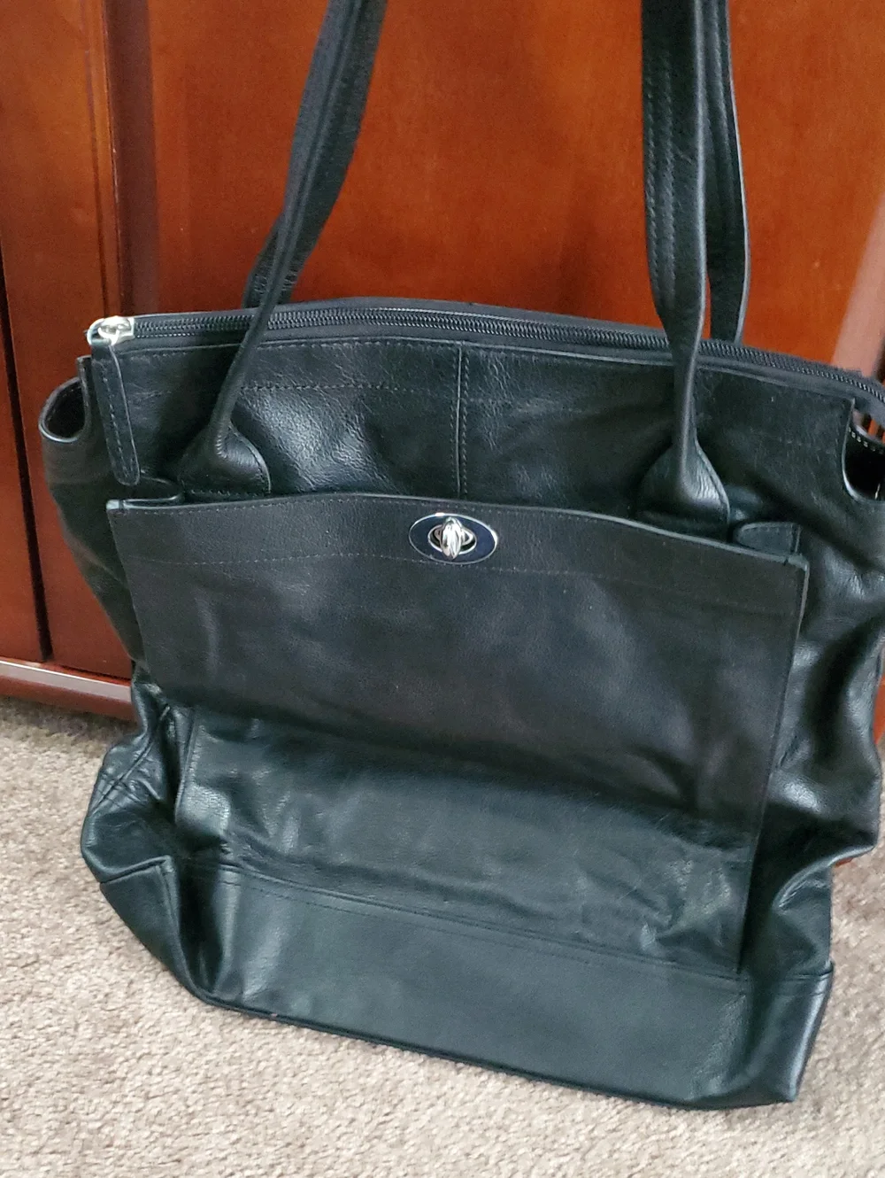 USED ONCE! BANANA REPUBLIC Classic Black LARGE Leather Shoulder Tote - Women's